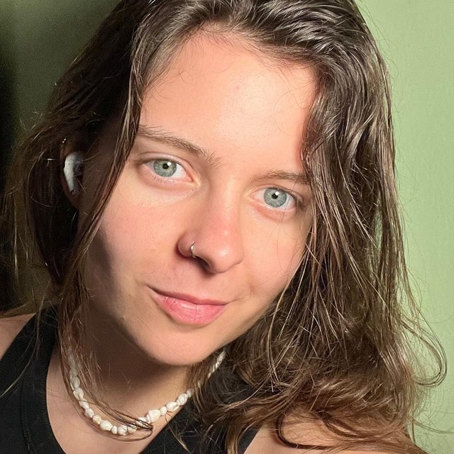 Eduarda B, autora do Lavadoras Alta Pressão